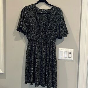 SHEIN | butterfly flowy sleeves dress size Medium